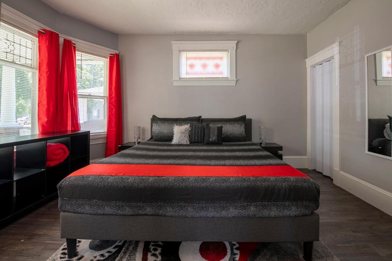 The Rubi Lounge - Spacious Brooklyn Centre Modern Escape Near Downtown With Parking, 300Mb Wifi & Self Check-In Cleveland Eksteriør bilde
