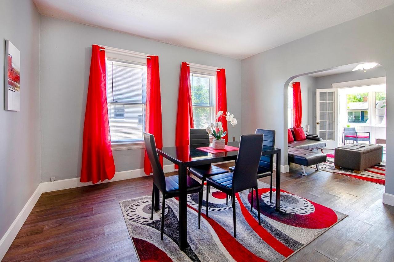 The Rubi Lounge - Spacious Brooklyn Centre Modern Escape Near Downtown With Parking, 300Mb Wifi & Self Check-In Cleveland Eksteriør bilde