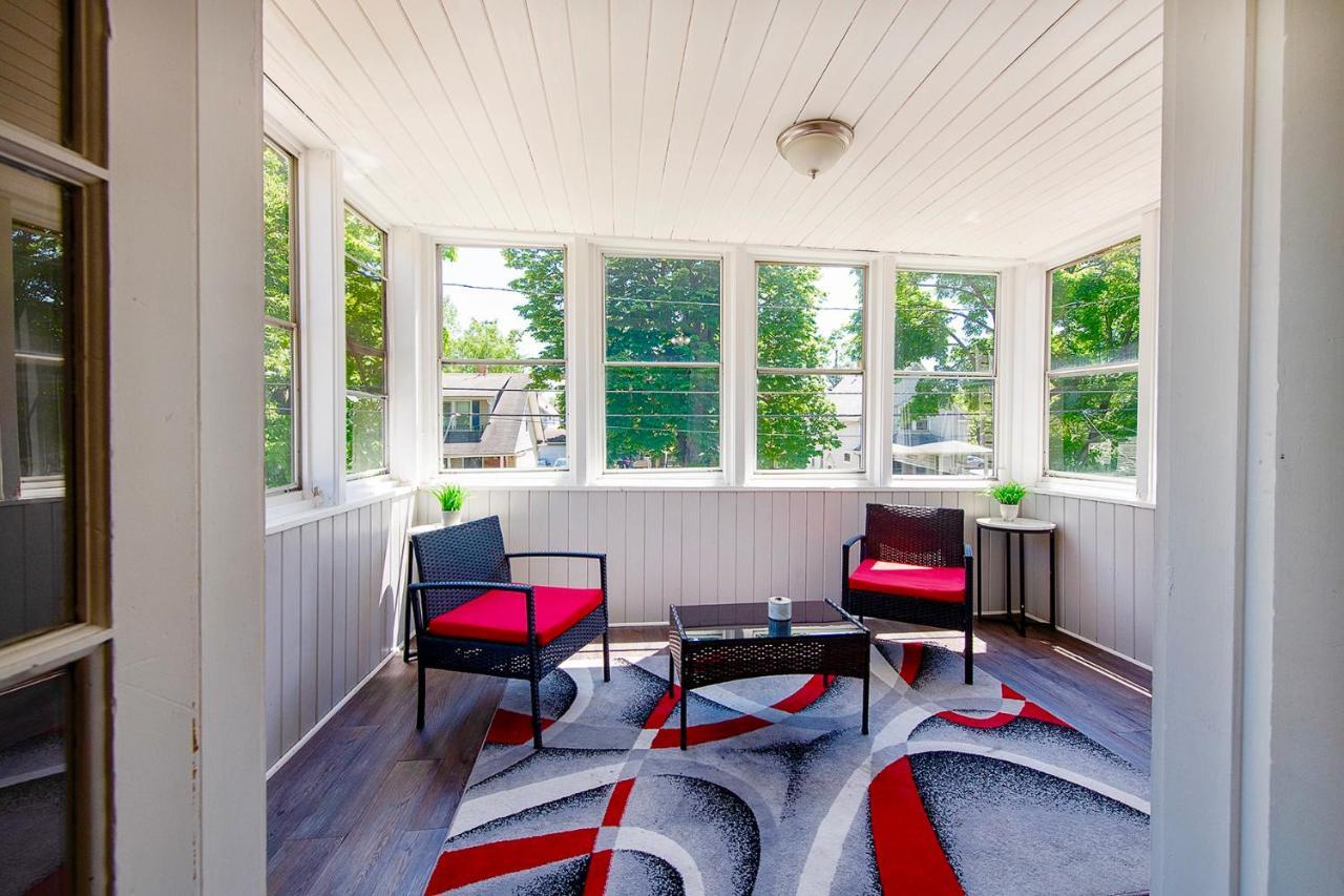 The Rubi Lounge - Spacious Brooklyn Centre Modern Escape Near Downtown With Parking, 300Mb Wifi & Self Check-In Cleveland Eksteriør bilde